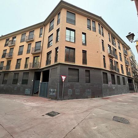 Torre Mudejar Appartement Zaragoza Buitenkant foto