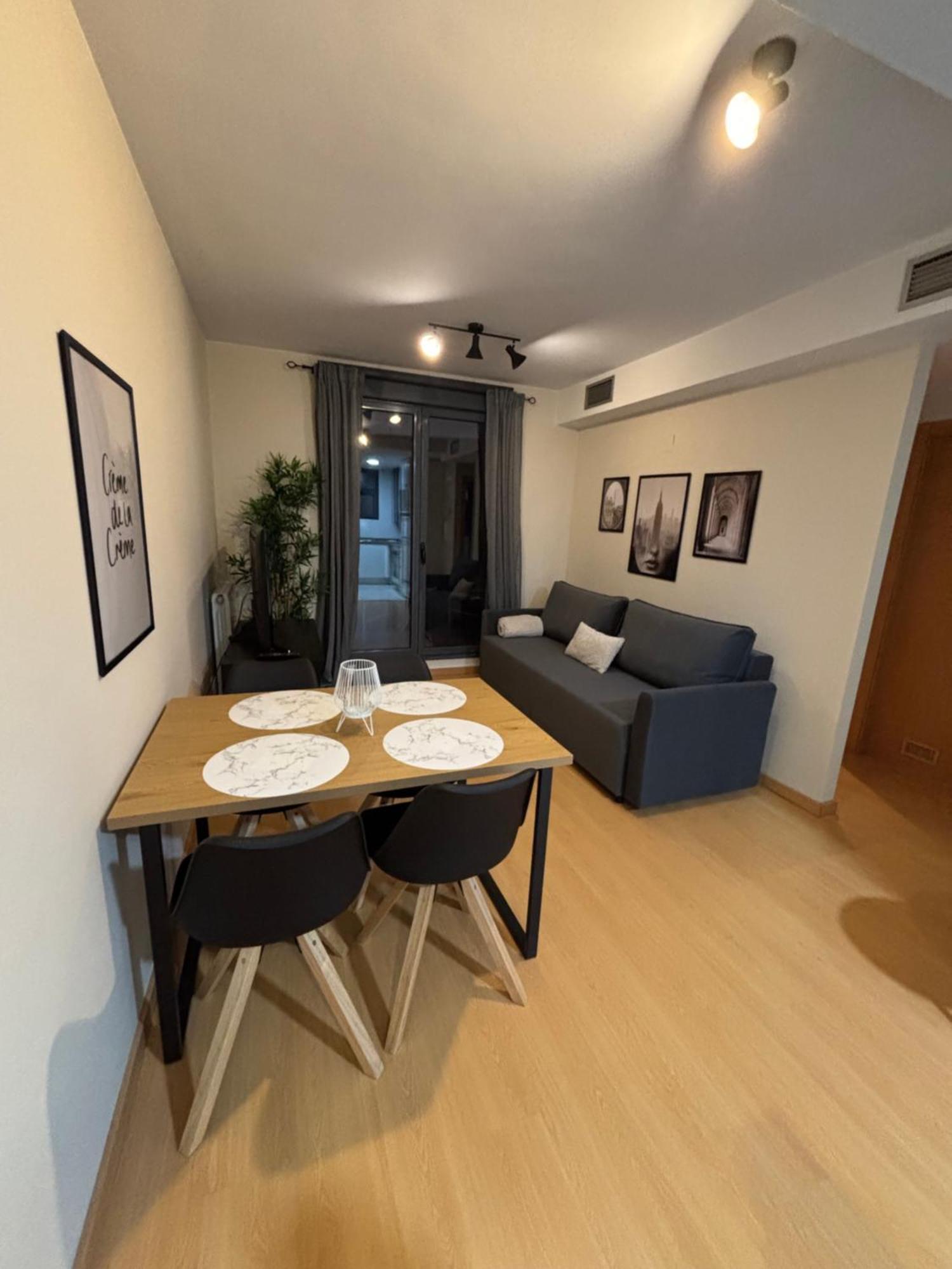 Torre Mudejar Appartement Zaragoza Buitenkant foto